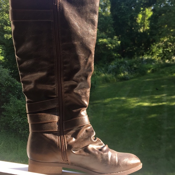 Never worn, riding boots. In perfect condition. - Picture 4 of 8